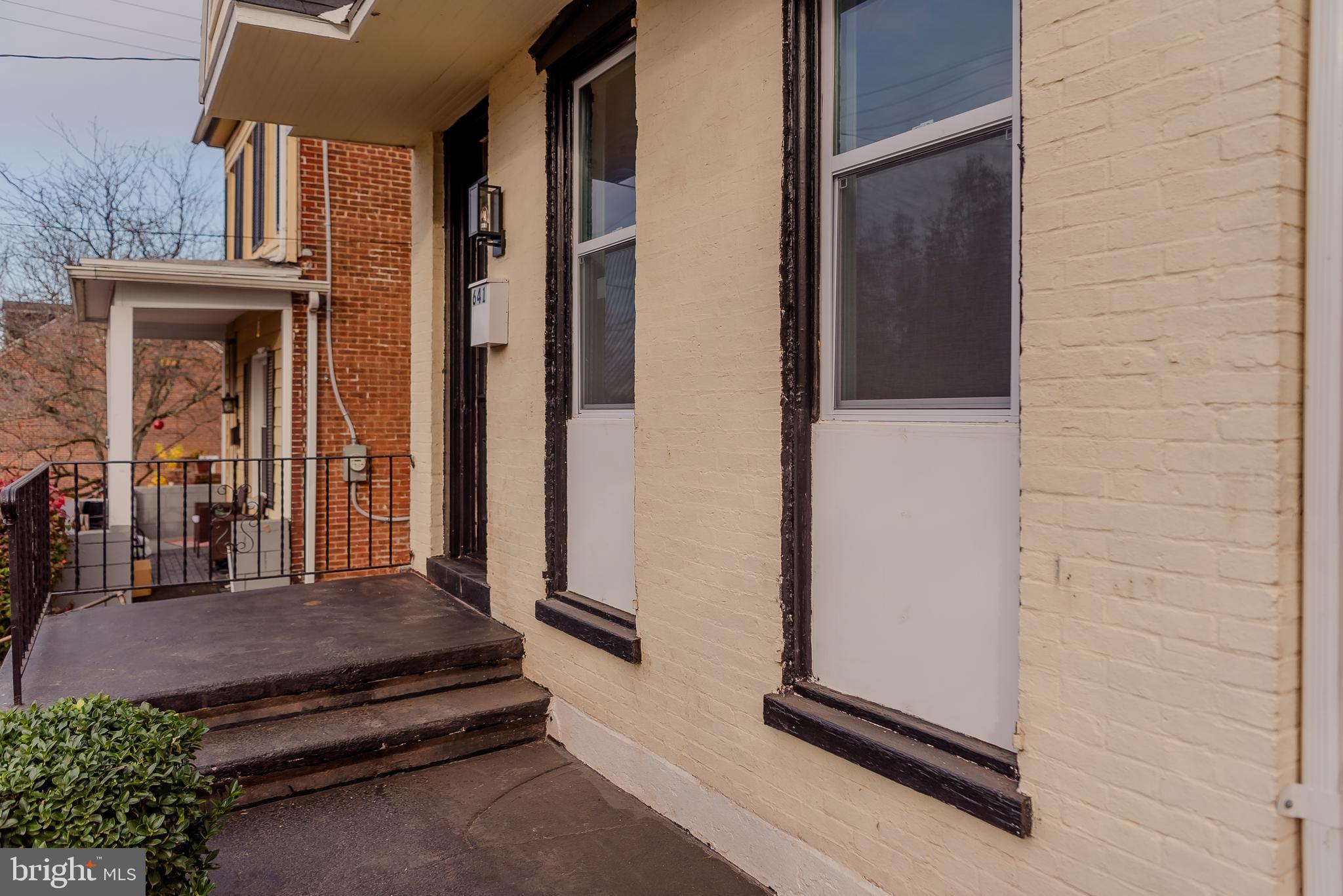 641 WALNUT STREET