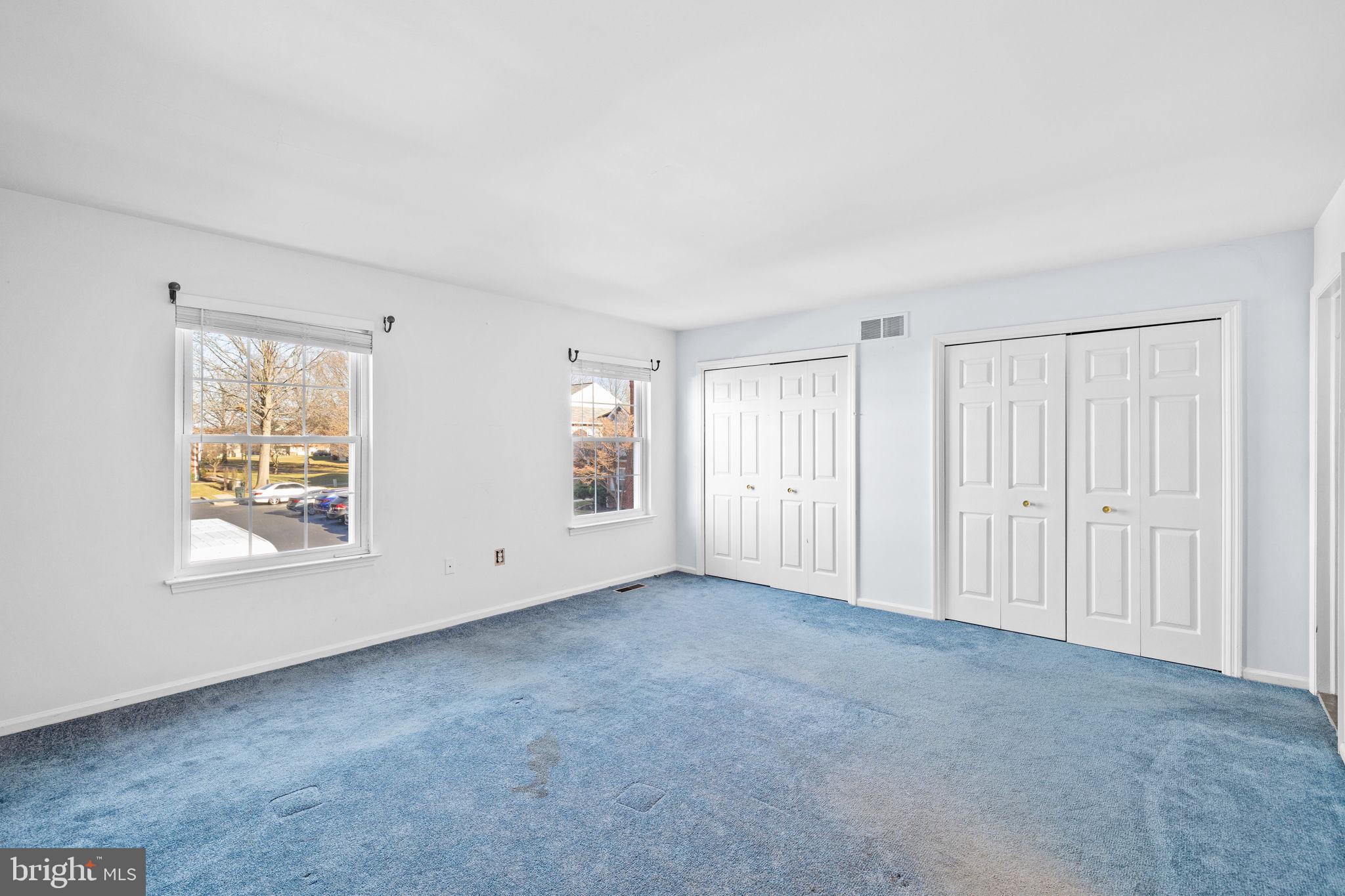 125 REGAL COURT