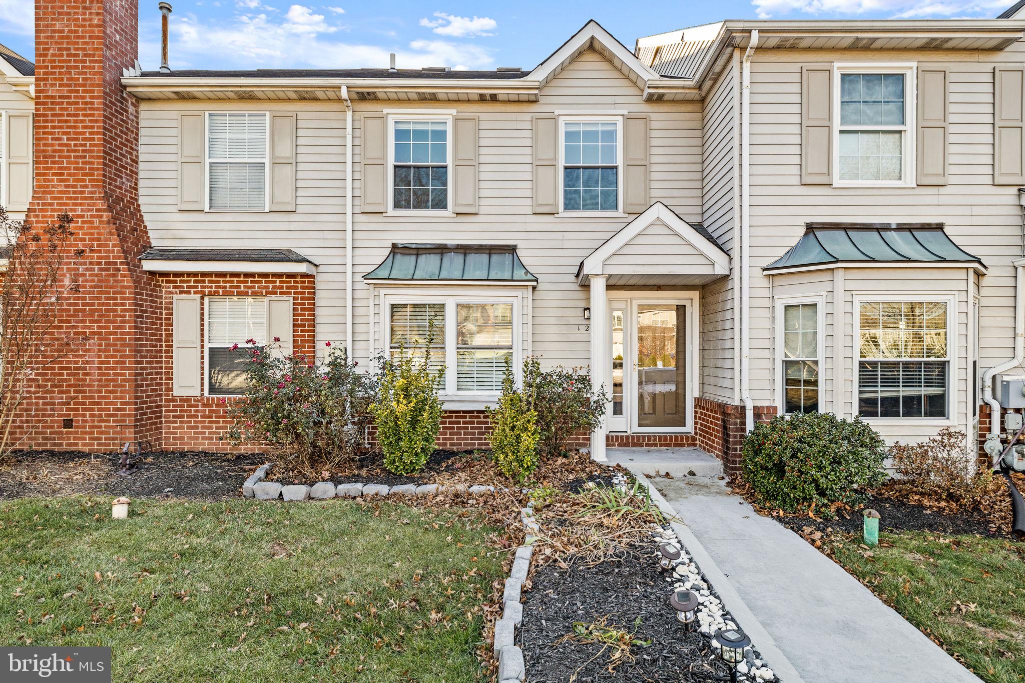 125 REGAL COURT