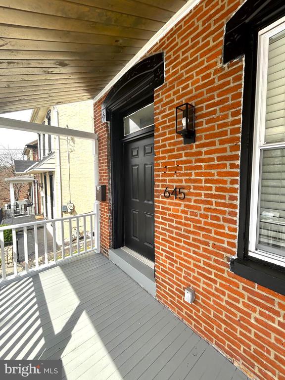 645 WALNUT STREET