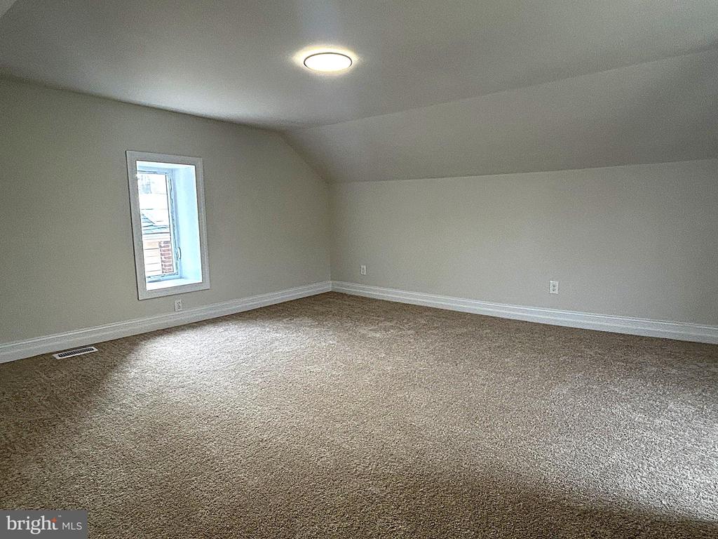 645 WALNUT STREET