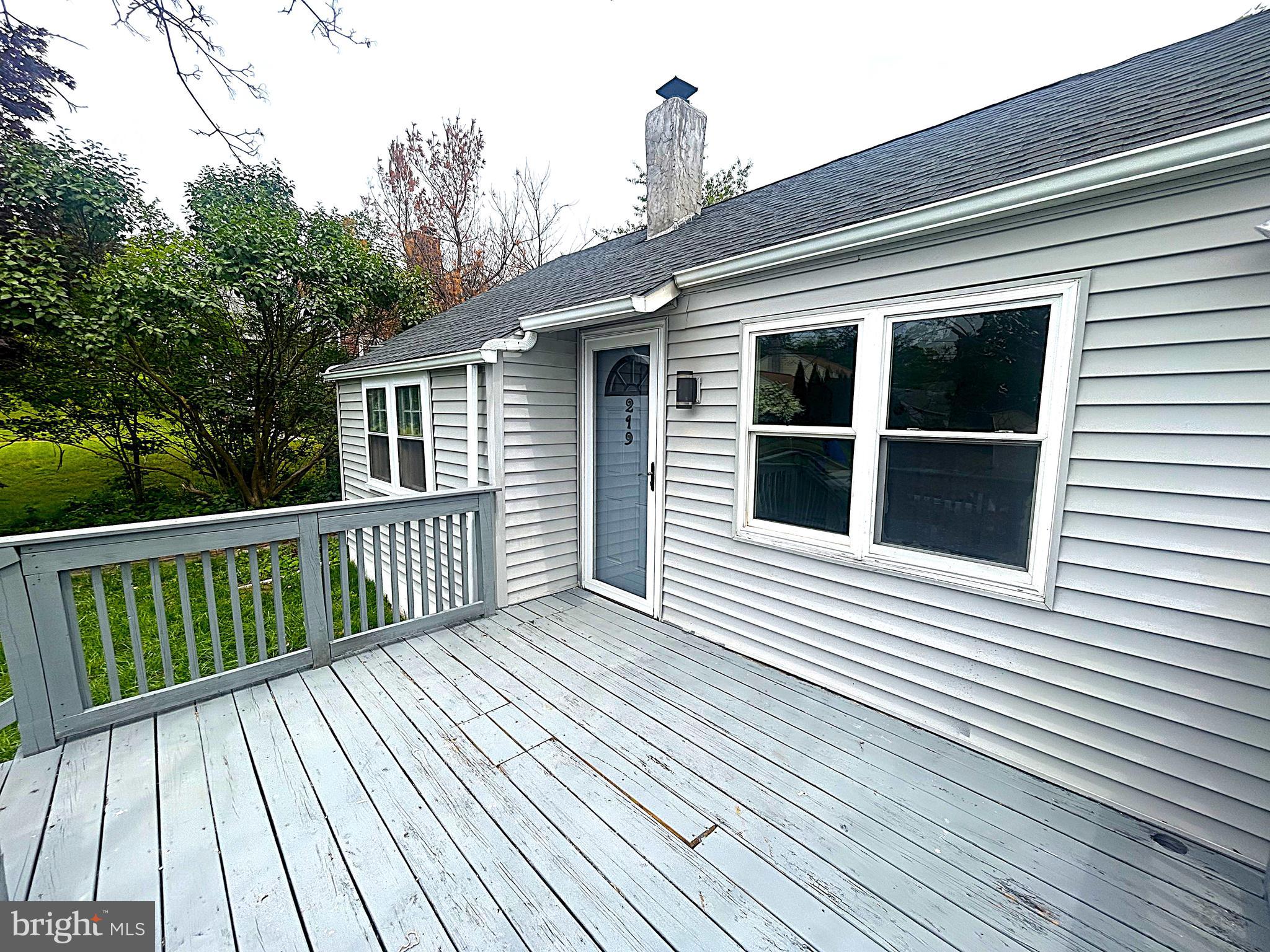 219 MASTER STREET