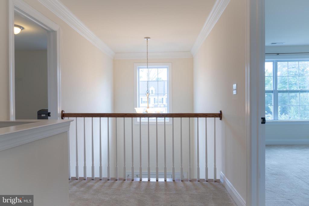 1622 SAMANTHA COURT