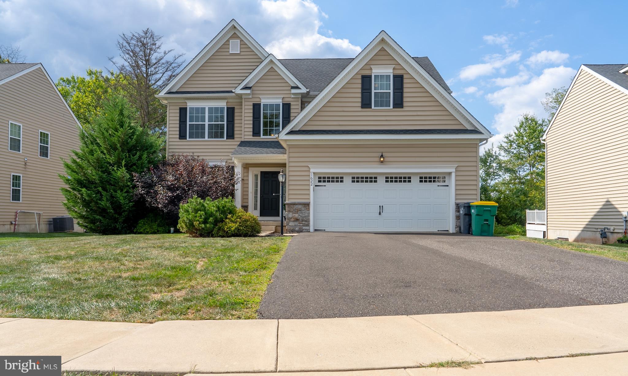 1622 SAMANTHA COURT