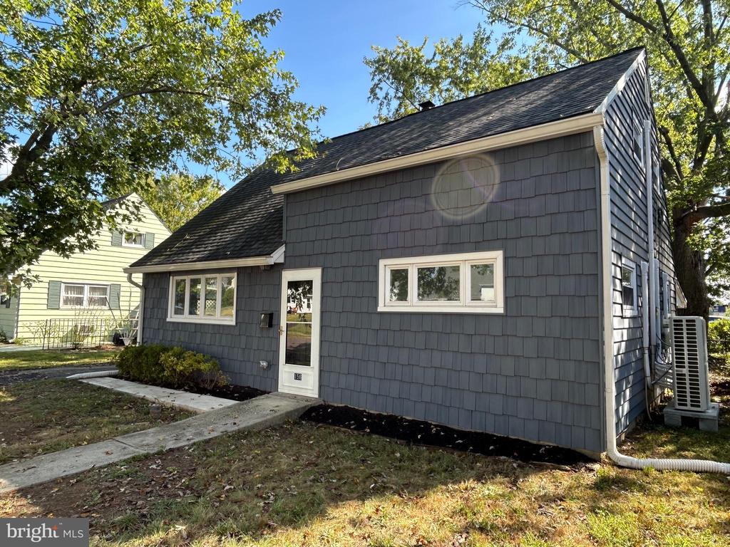 156 GABLE AVENUE