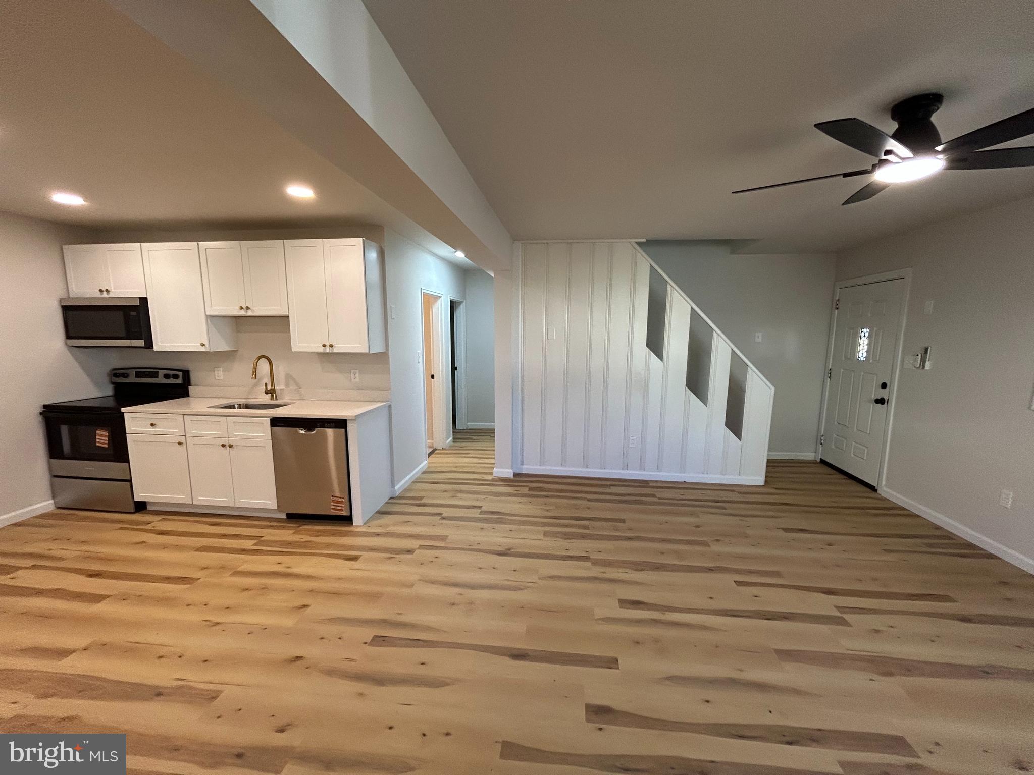 156 GABLE AVENUE
