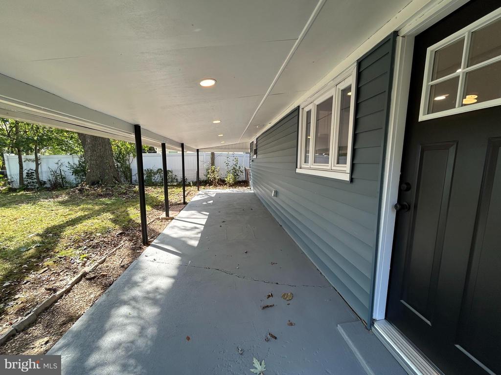 156 GABLE AVENUE