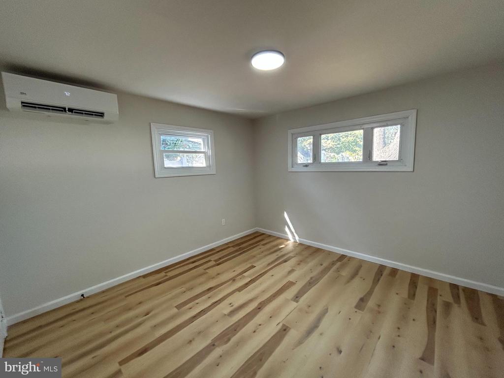 156 GABLE AVENUE