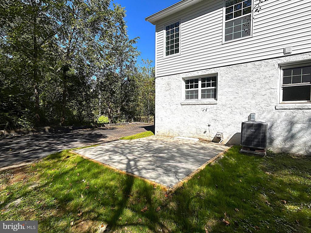 62 REIFSNYDER ROAD