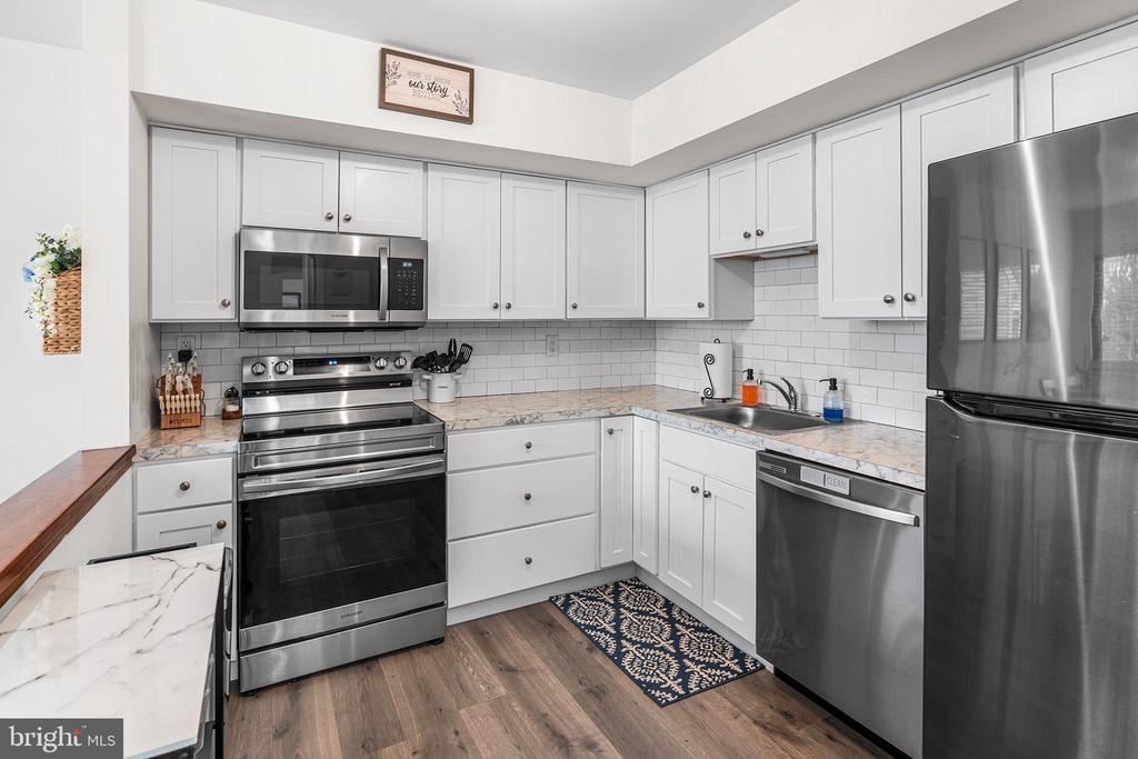 506 BUNKER HILL ROAD CONDO 179