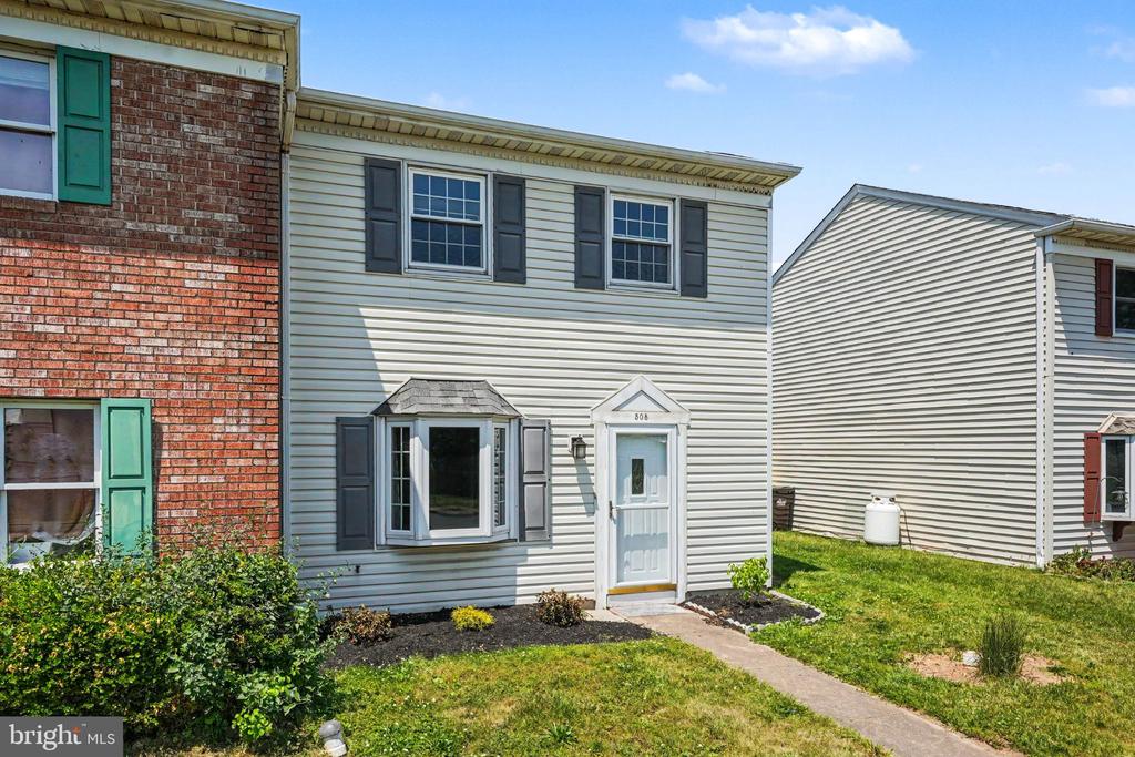 508 N VALLEY FORGE ROAD