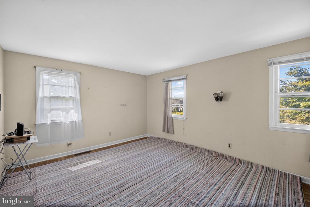 1929 JENKINTOWN ROAD