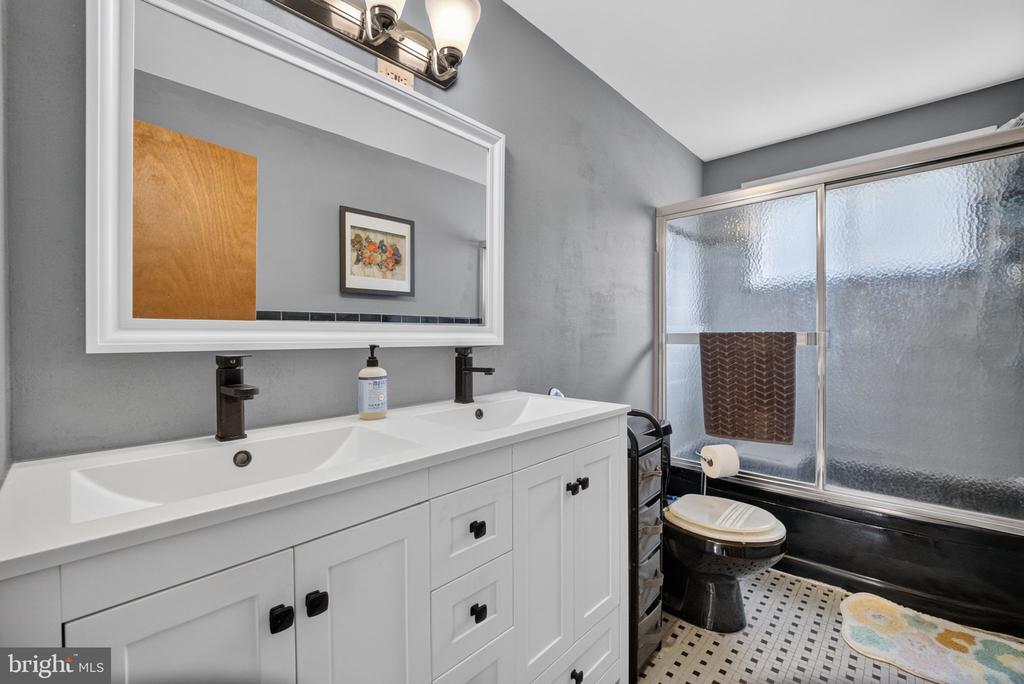 1929 JENKINTOWN ROAD