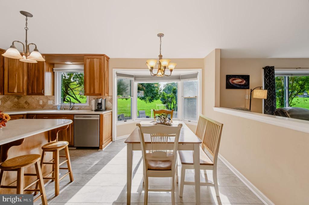 567 CONSTITUTION ROAD Unit:           
