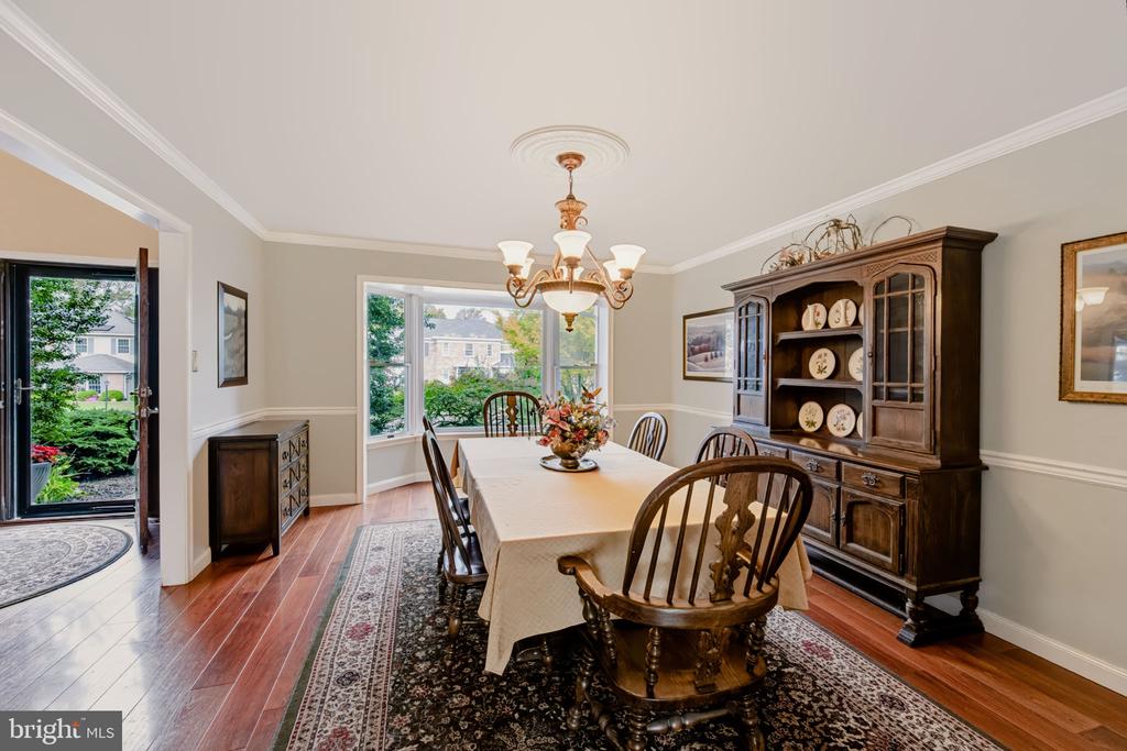 567 CONSTITUTION ROAD Unit:           
