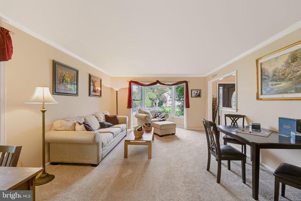 567 CONSTITUTION ROAD Unit:           