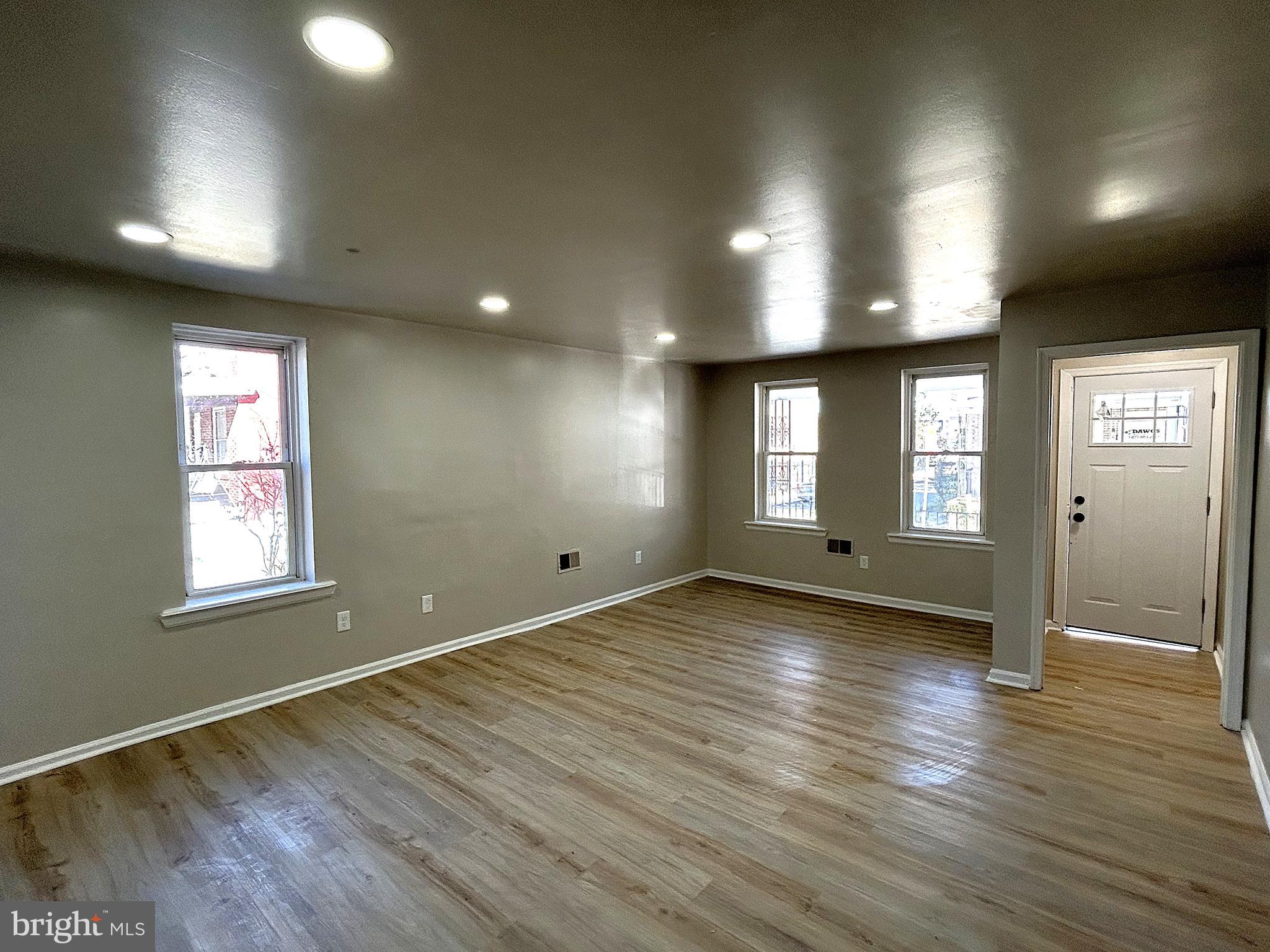 228 N ALDEN STREET