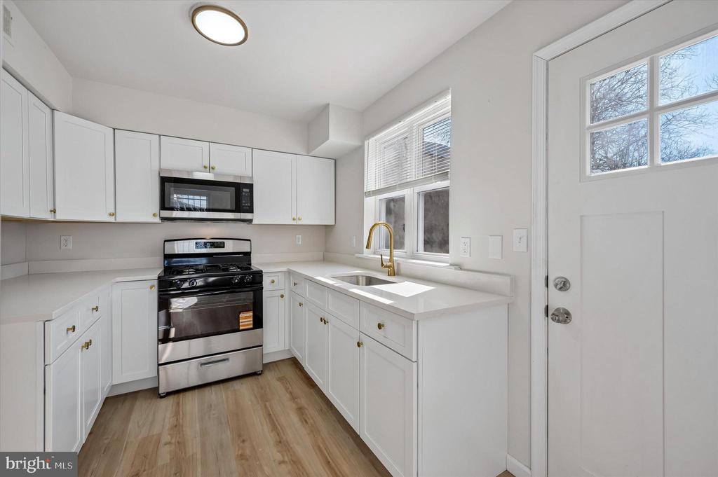 5314 WYALUSING AVENUE