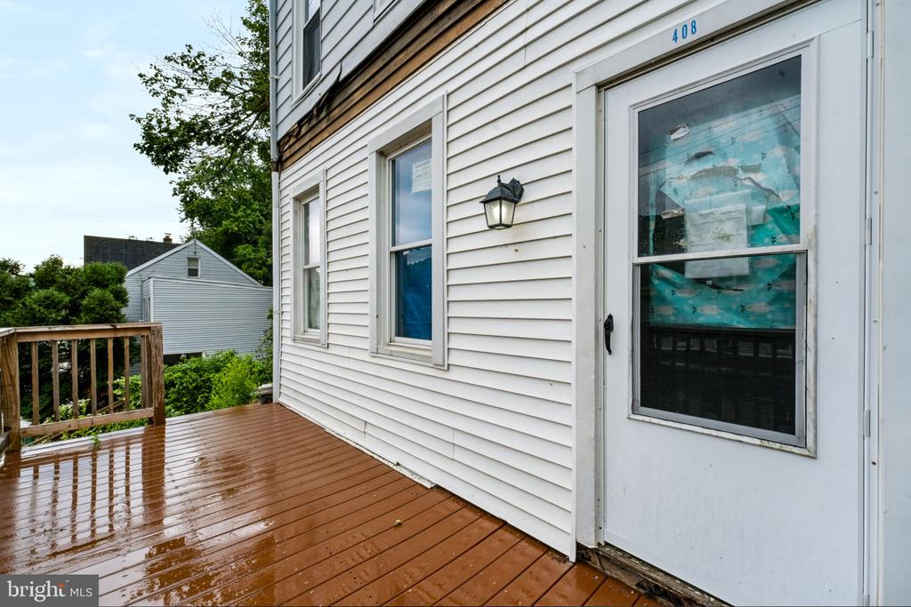 408 FRONT STREET