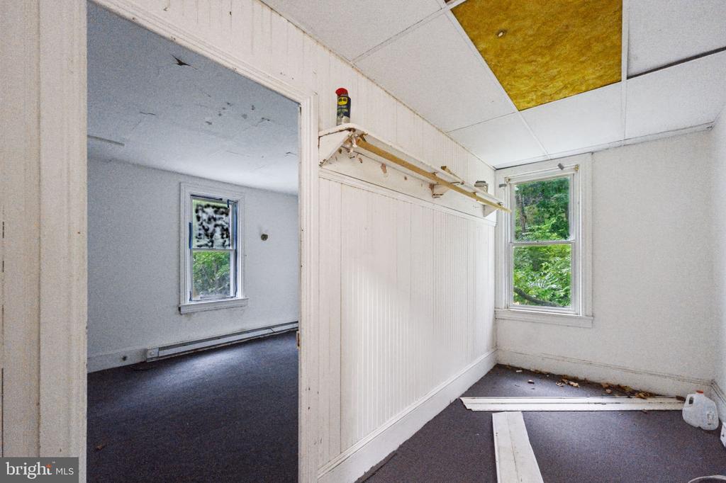408 FRONT STREET