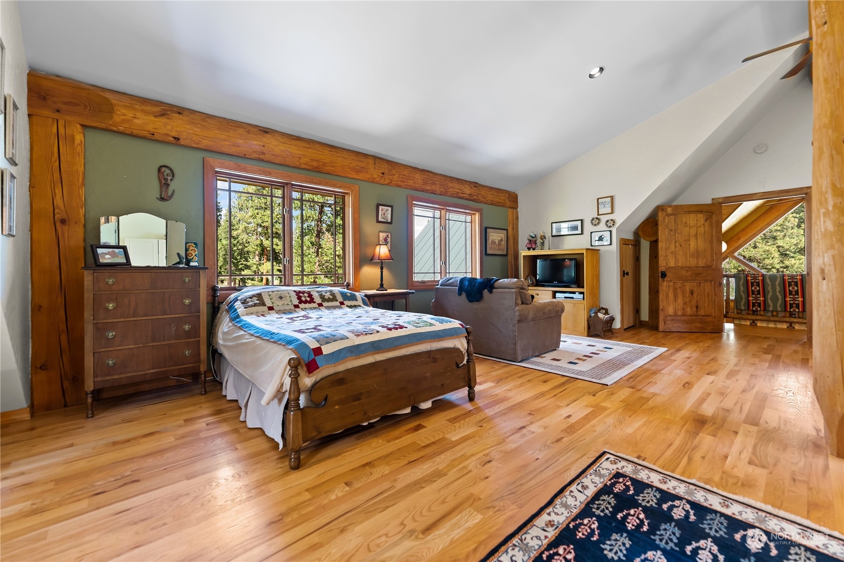 19 Poorman Creek Cut-Off Road