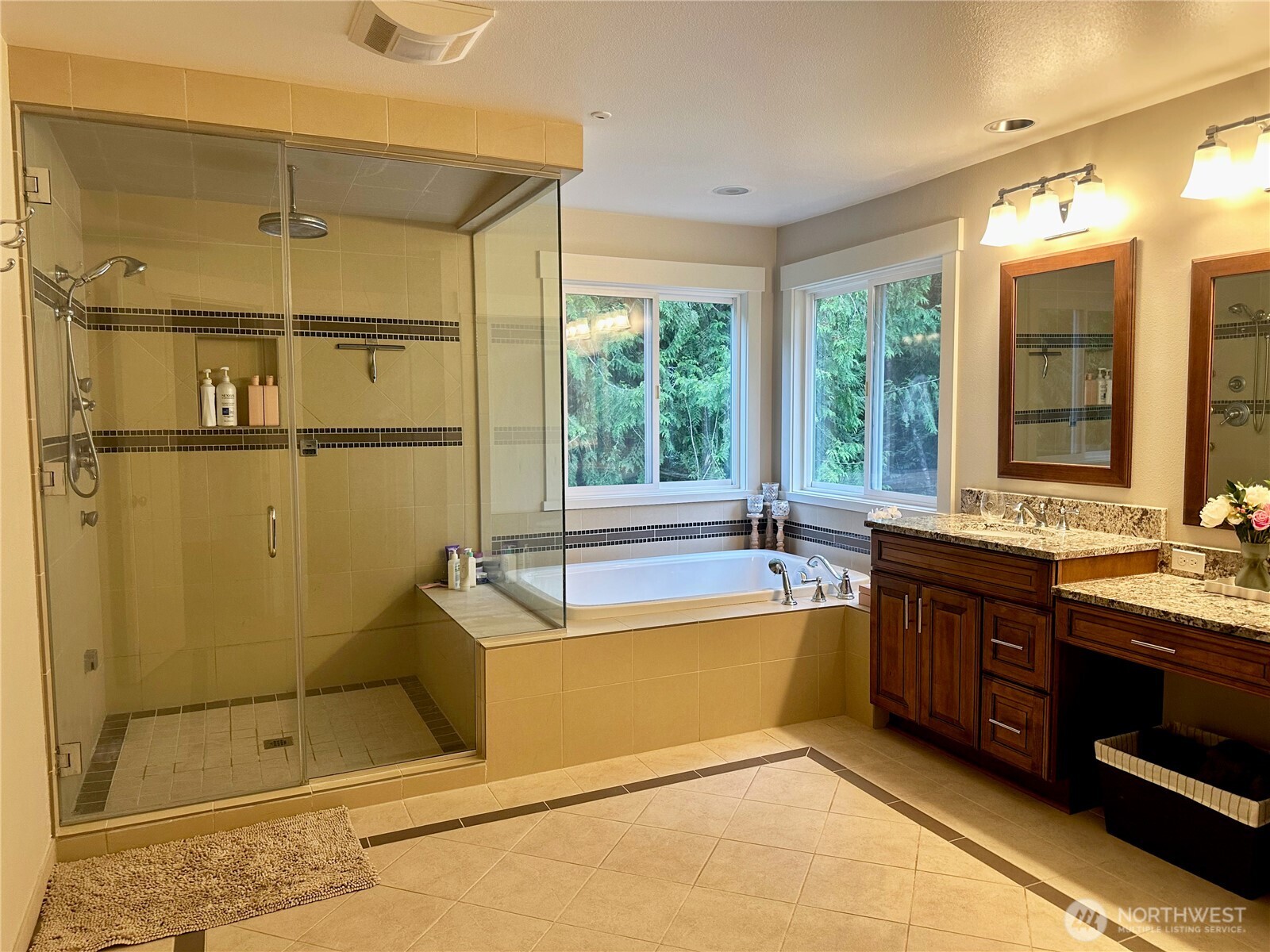 27450 NE Ames Lake Road