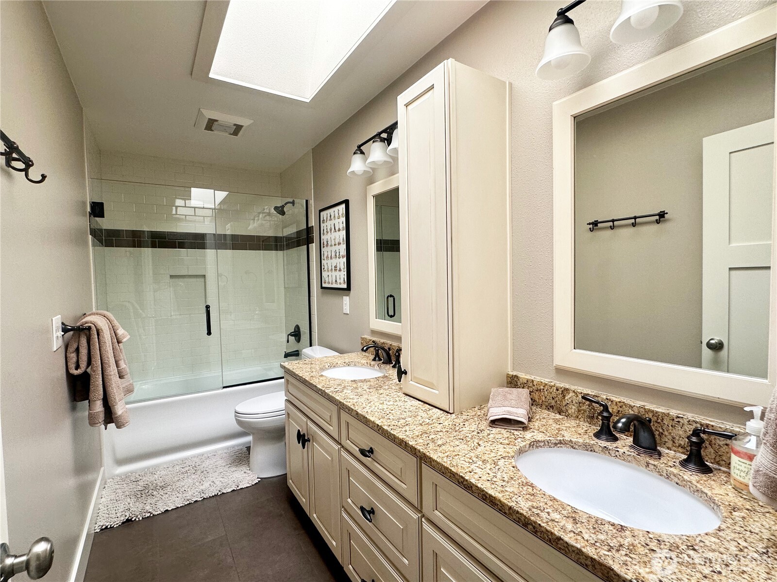 27450 NE Ames Lake Road