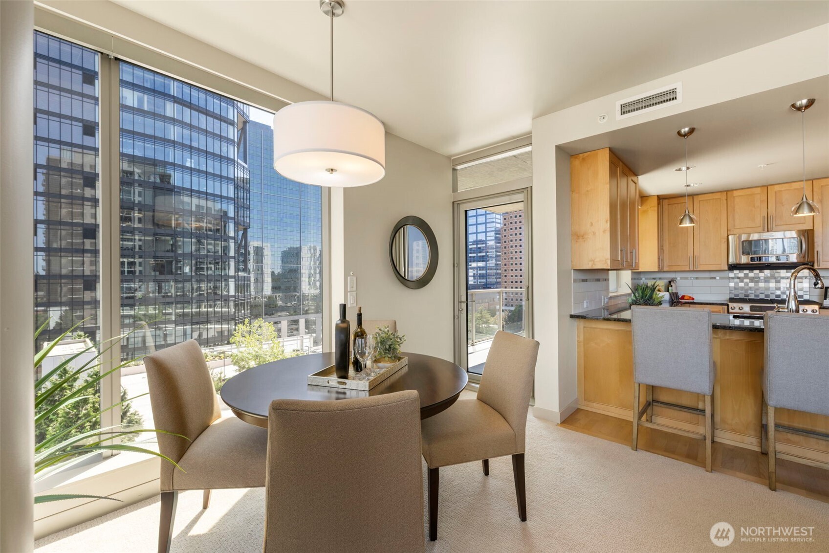 10610 NE 9th Place Unit: 1220