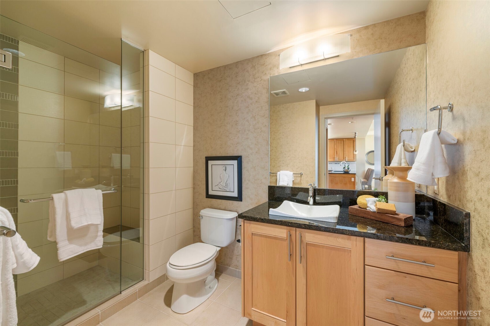 10610 NE 9th Place Unit: 1220