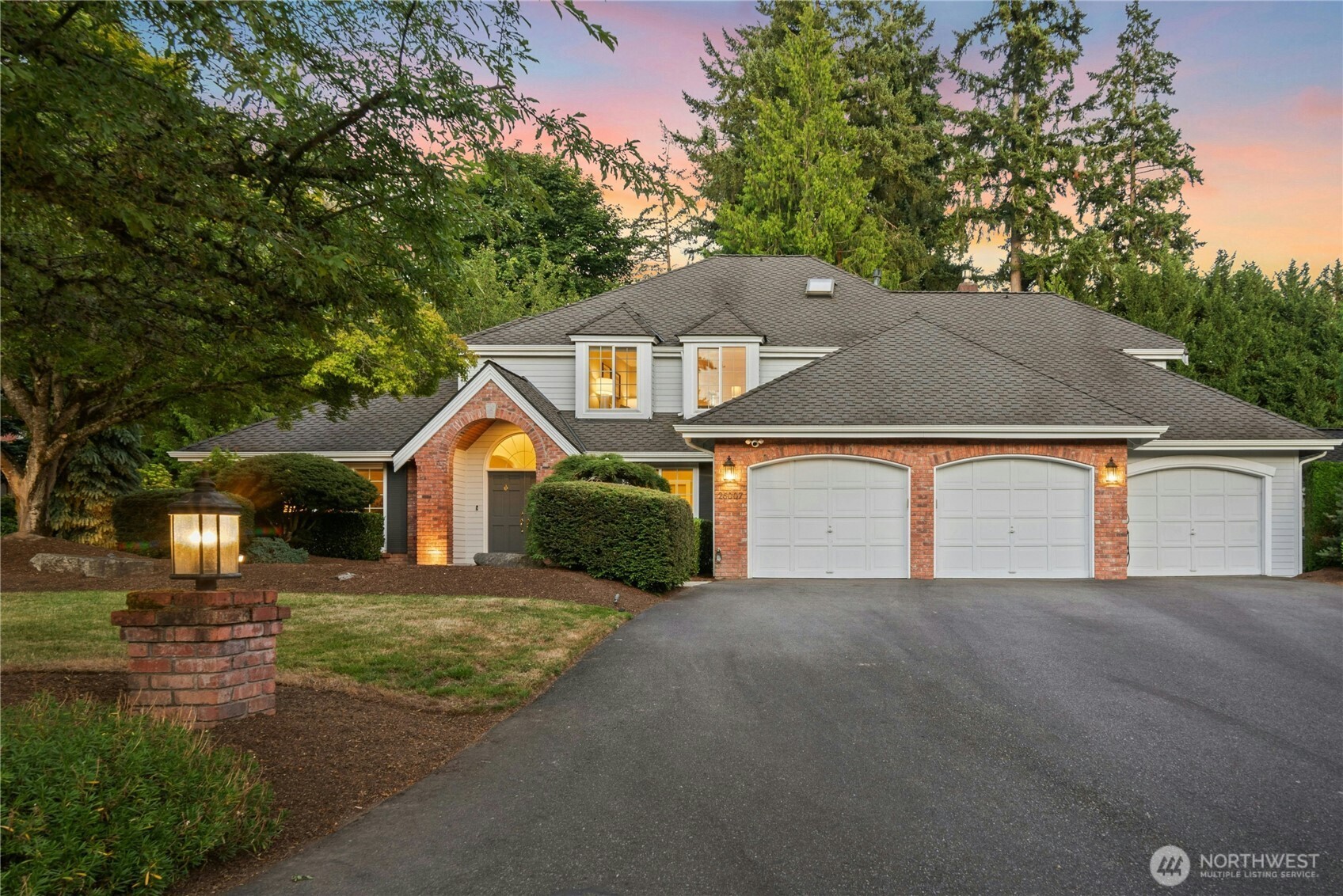 26007 NE 27th Drive