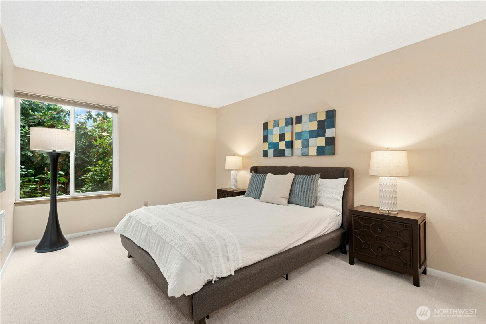 13717 Linden Avenue N Unit: 103