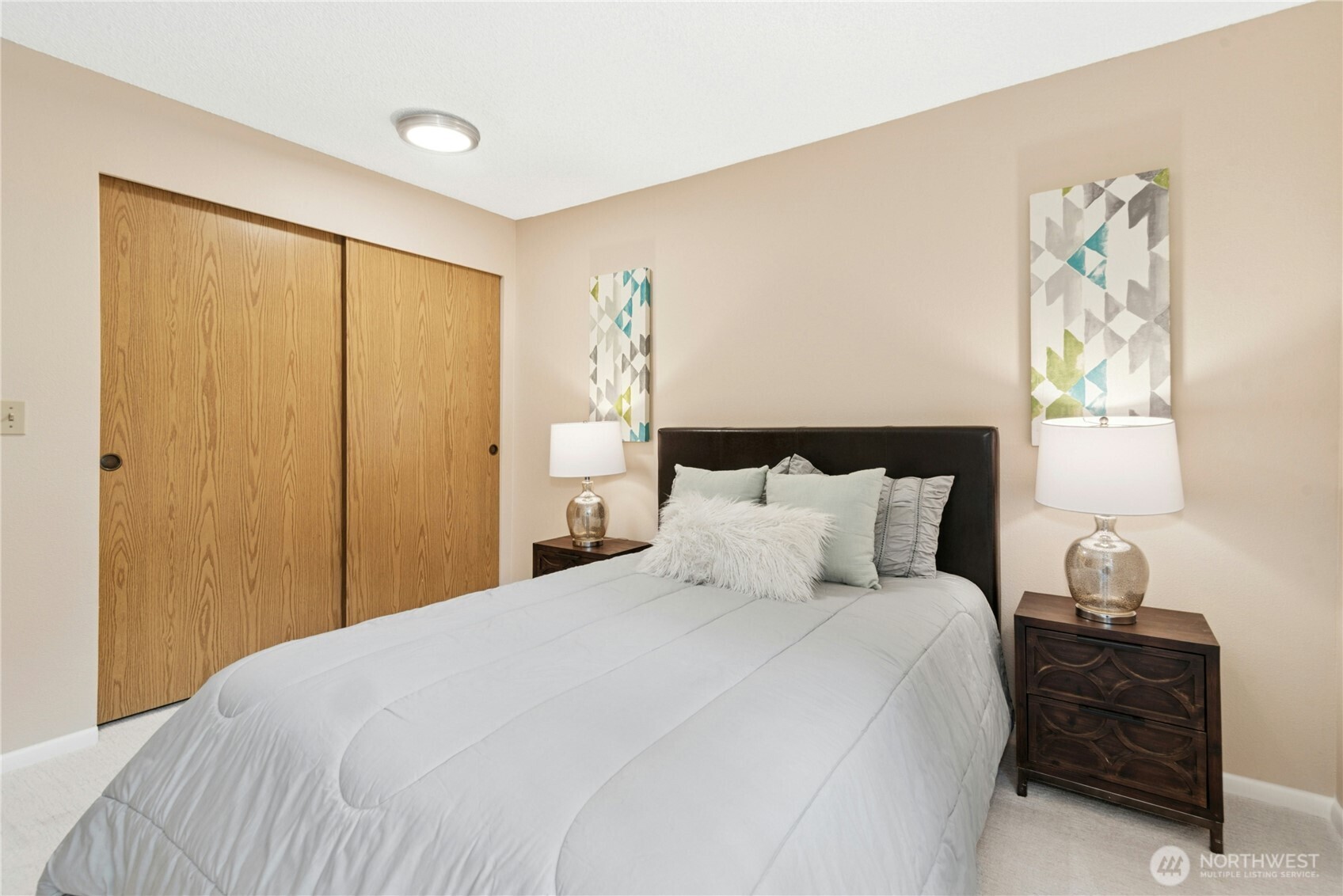 13717 Linden Avenue N Unit: 103