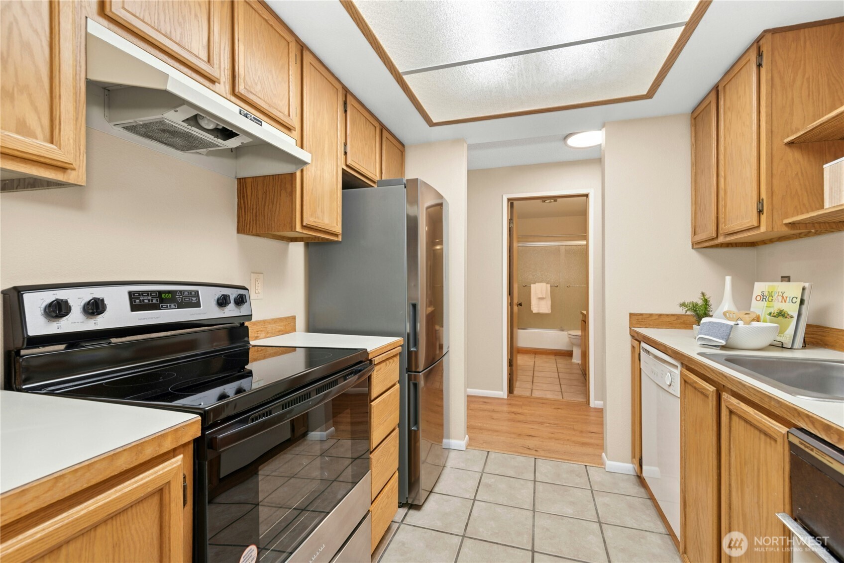 13717 Linden Avenue N Unit: 103