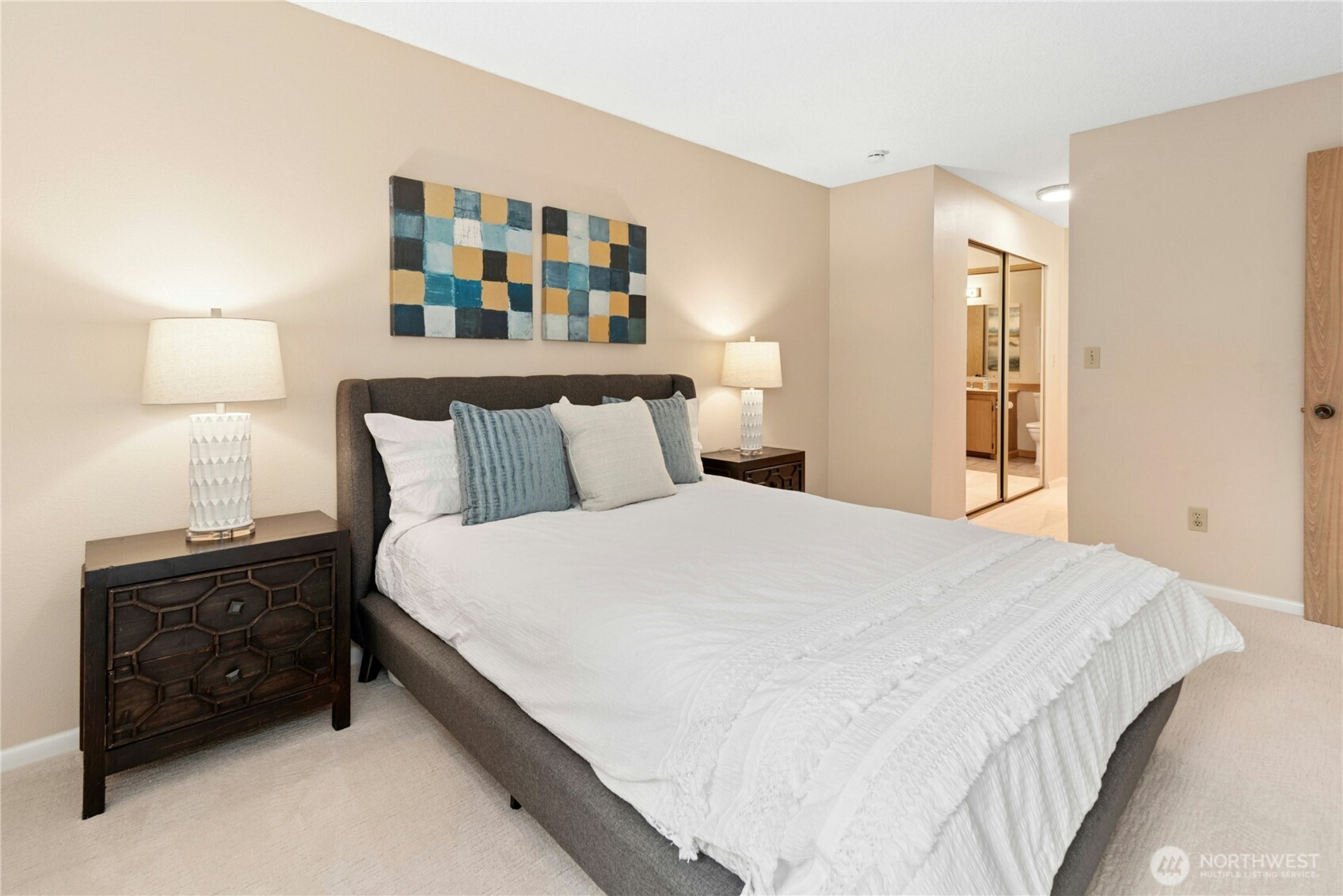 13717 Linden Avenue N Unit: 103