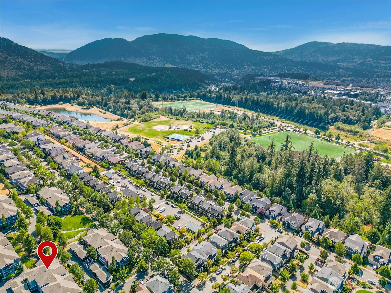 1698 25th Place NE Unit: 304