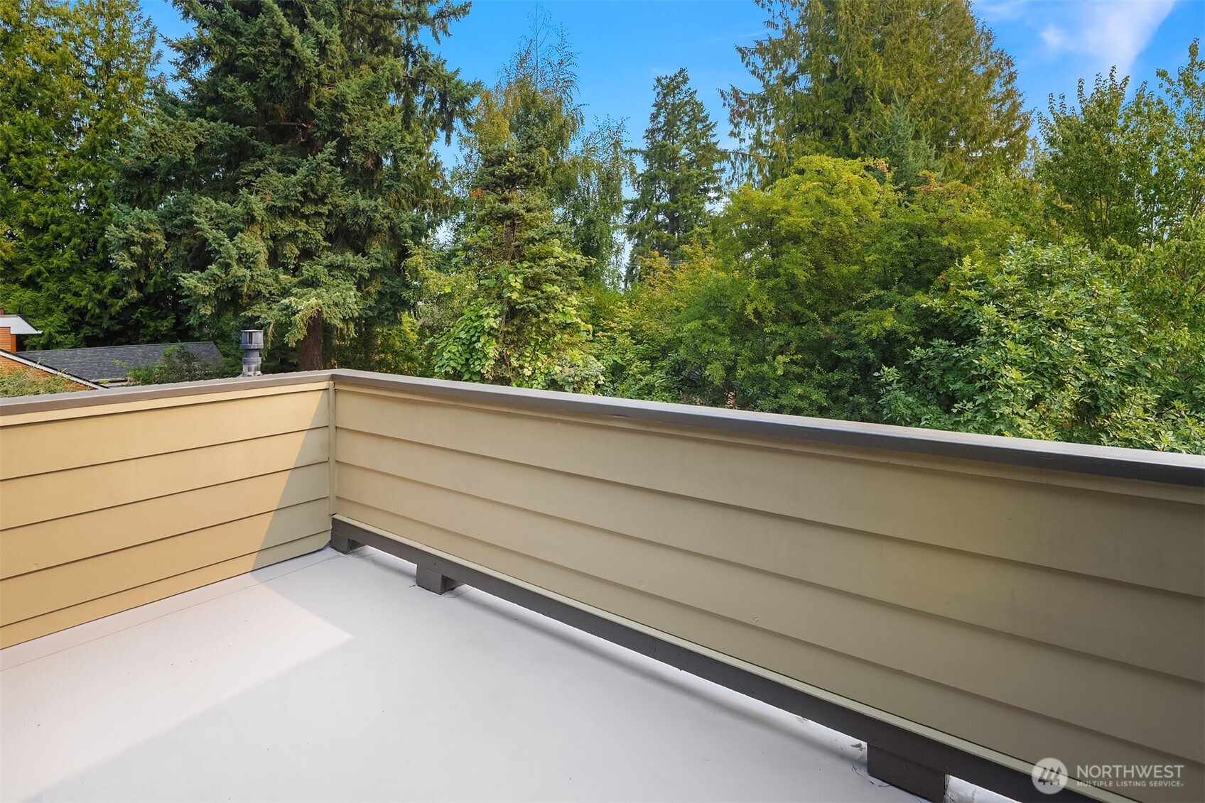 10334 46th Avenue NE