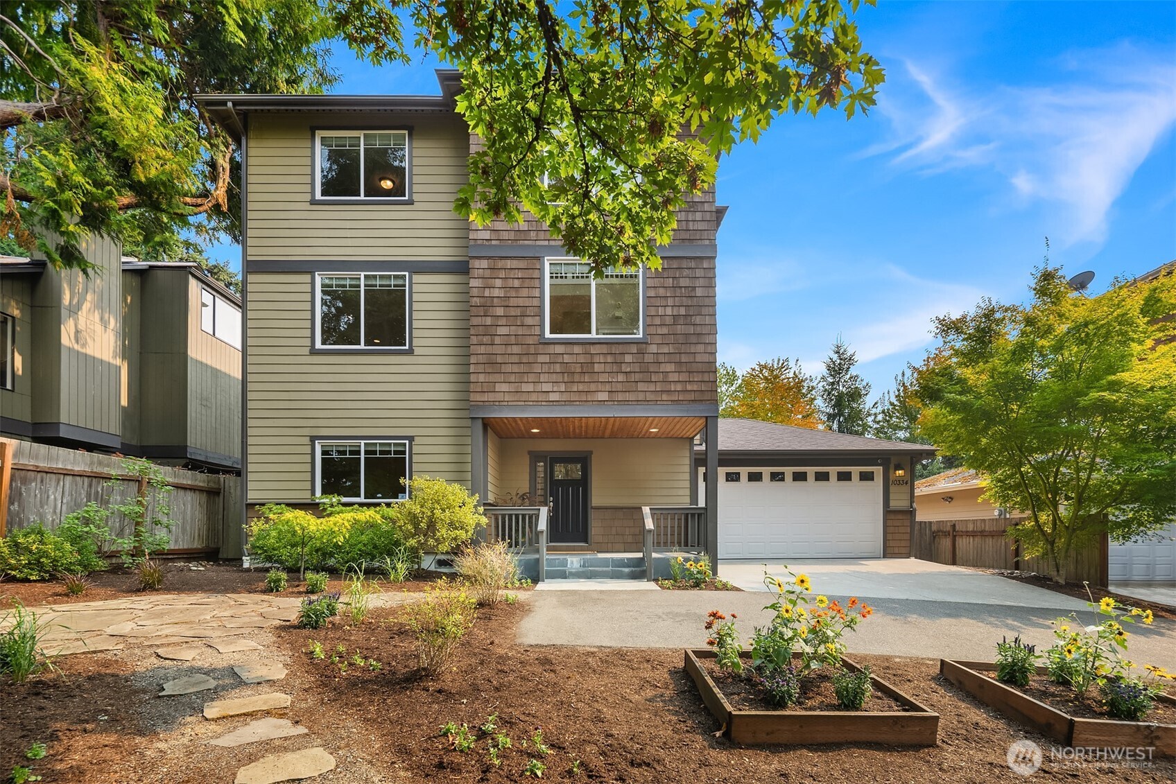 10334 46th Avenue NE