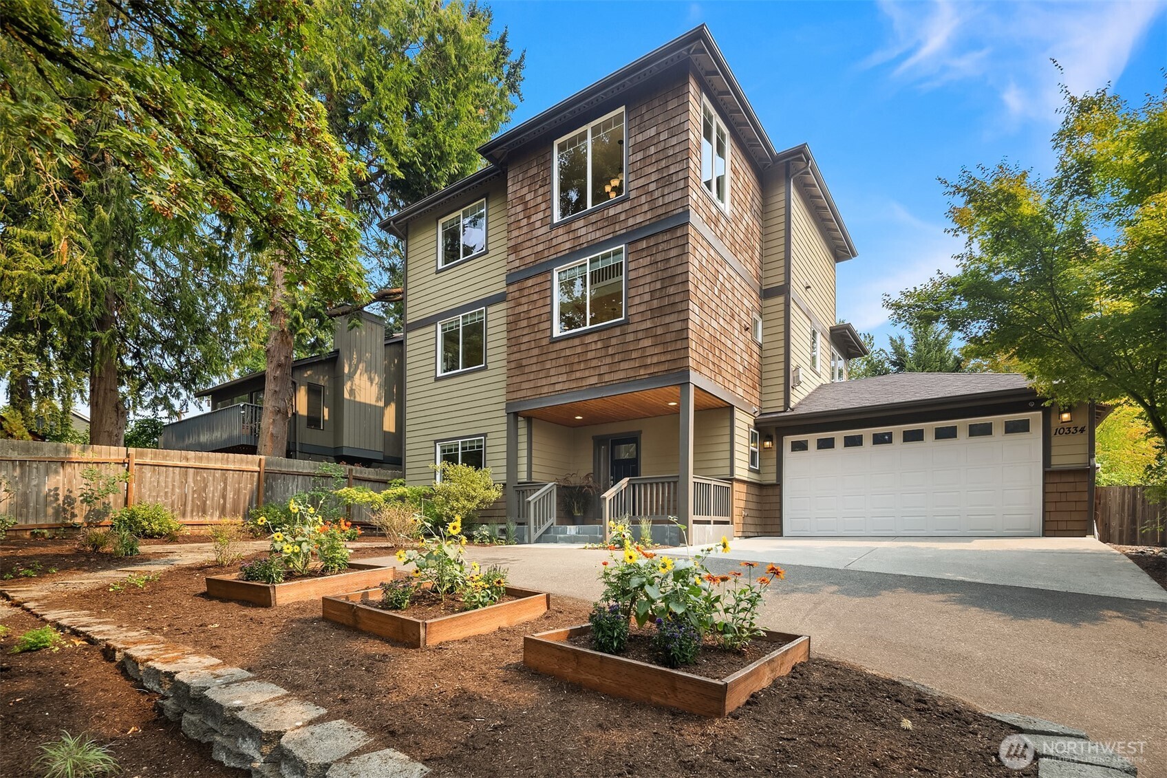 10334 46th Avenue NE