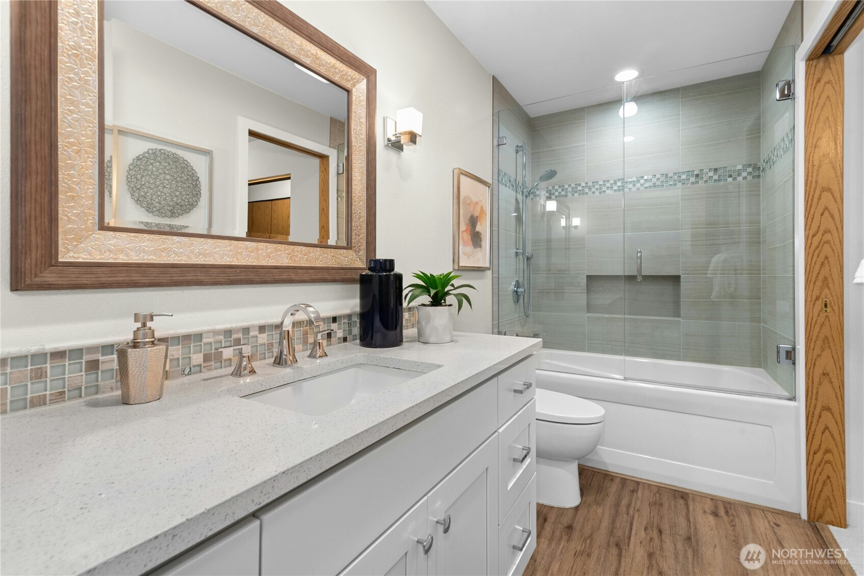 13717 Linden Avenue N Unit: 313