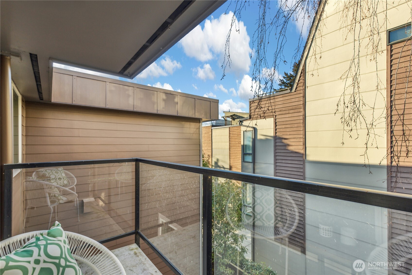 2034 14th Avenue W Unit: 304