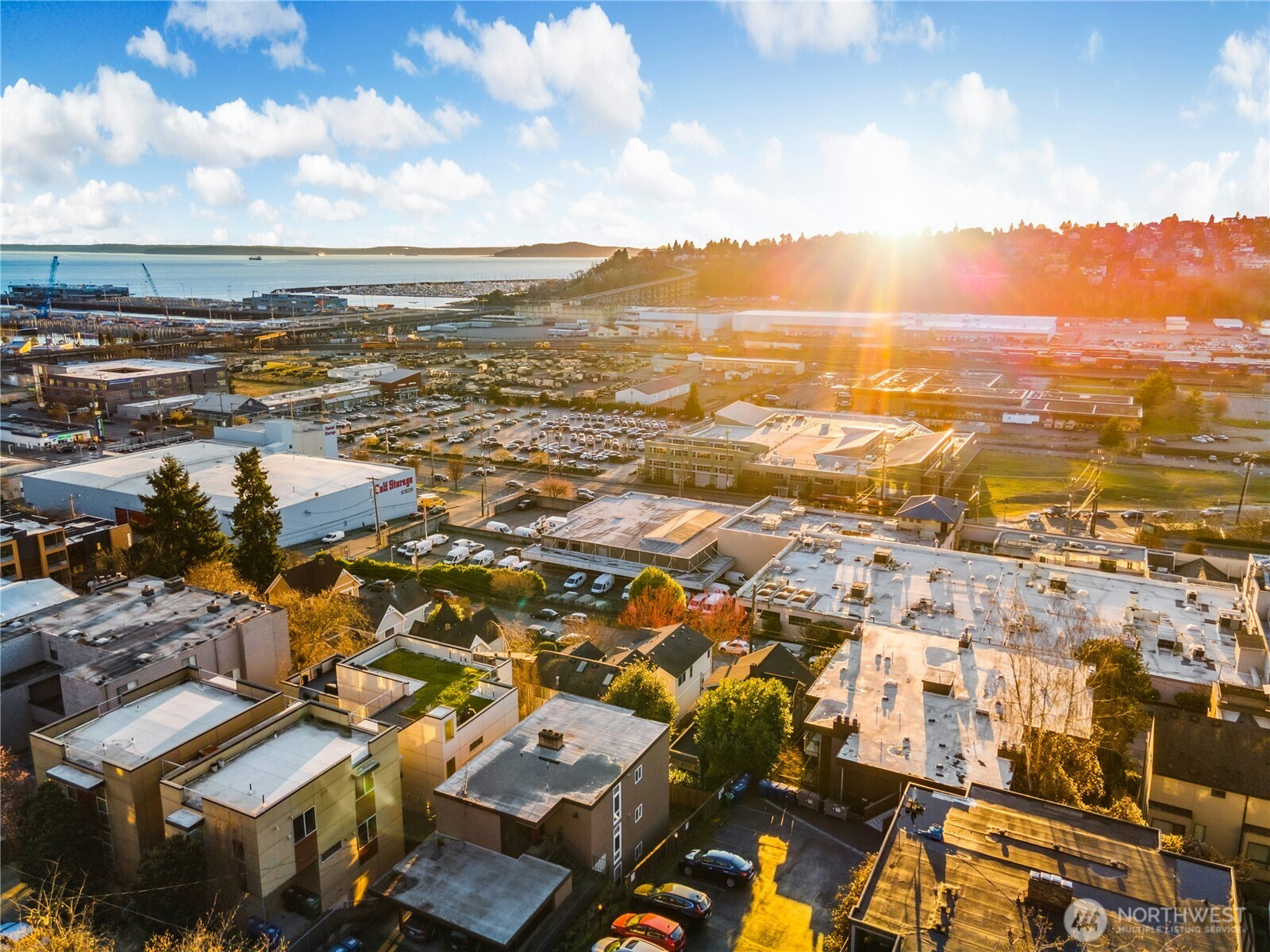 2034 14th Avenue W Unit: 304