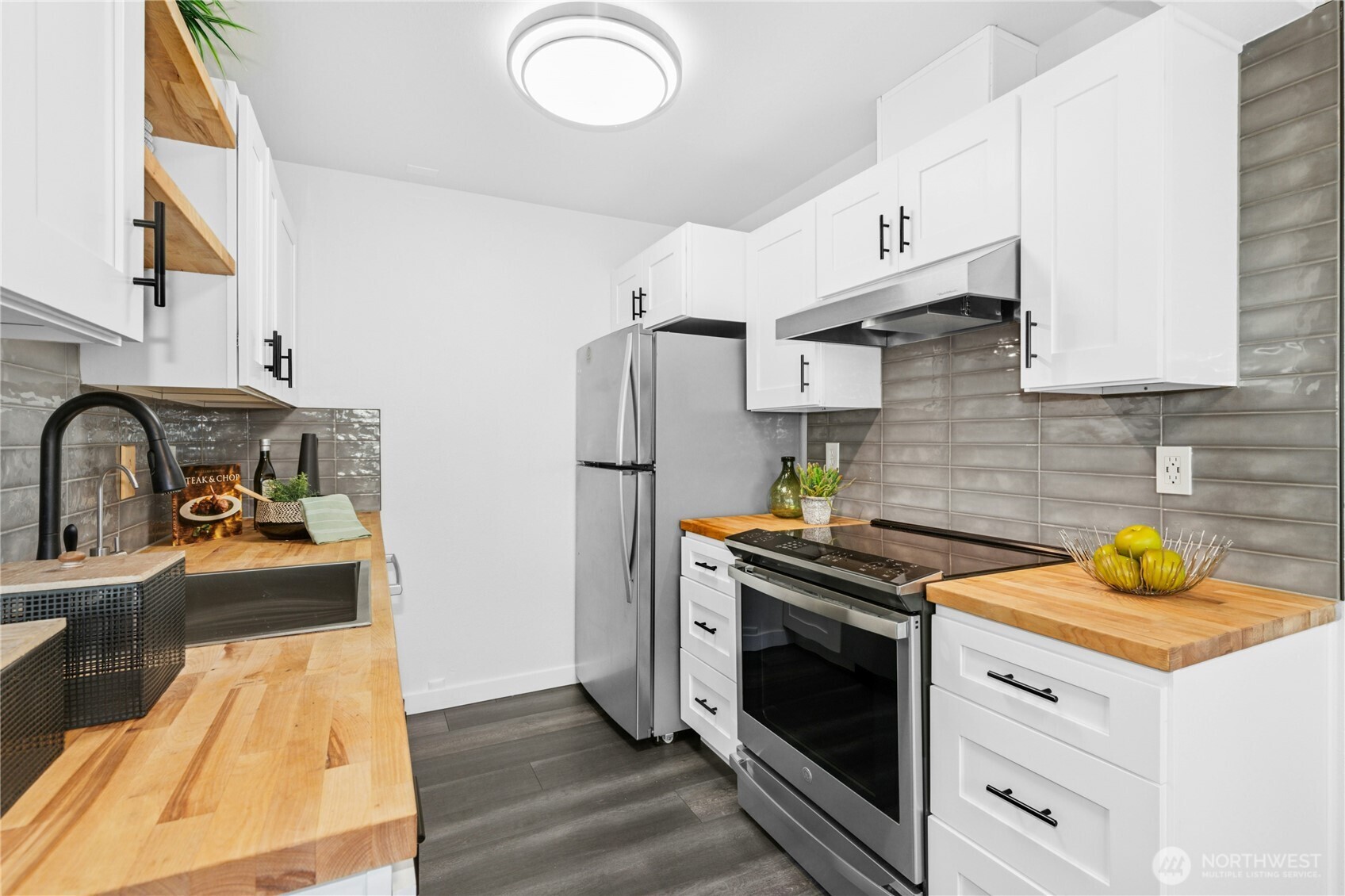 2034 14th Avenue W Unit: 304