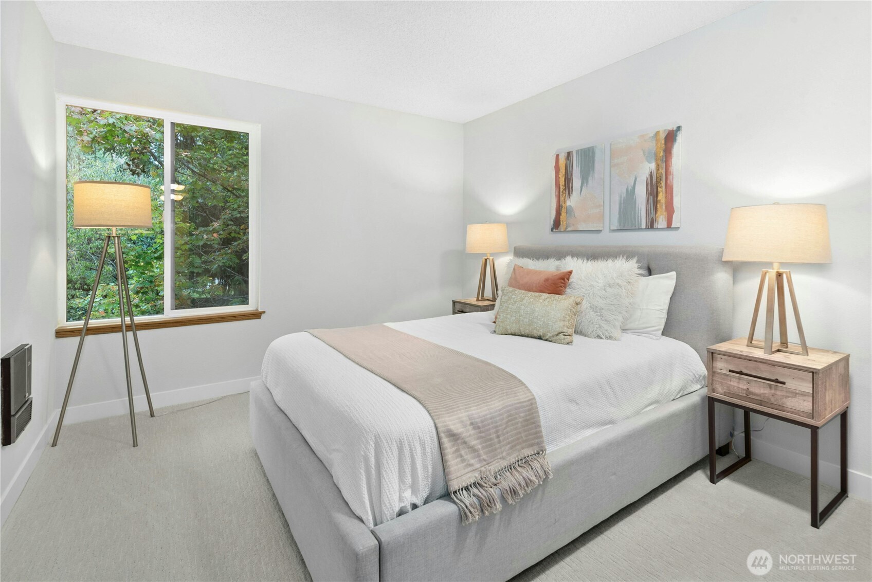 13717 Linden Avenue N Unit: 313