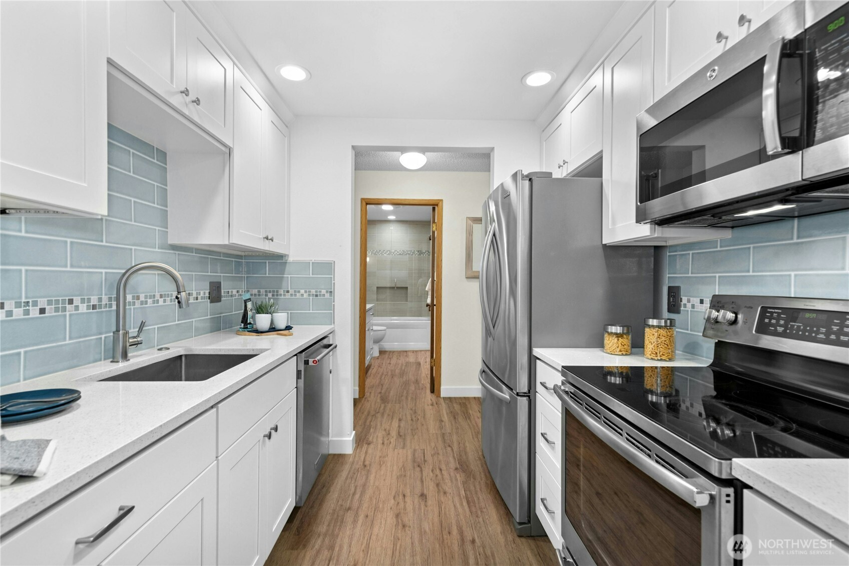 13717 Linden Avenue N Unit: 313