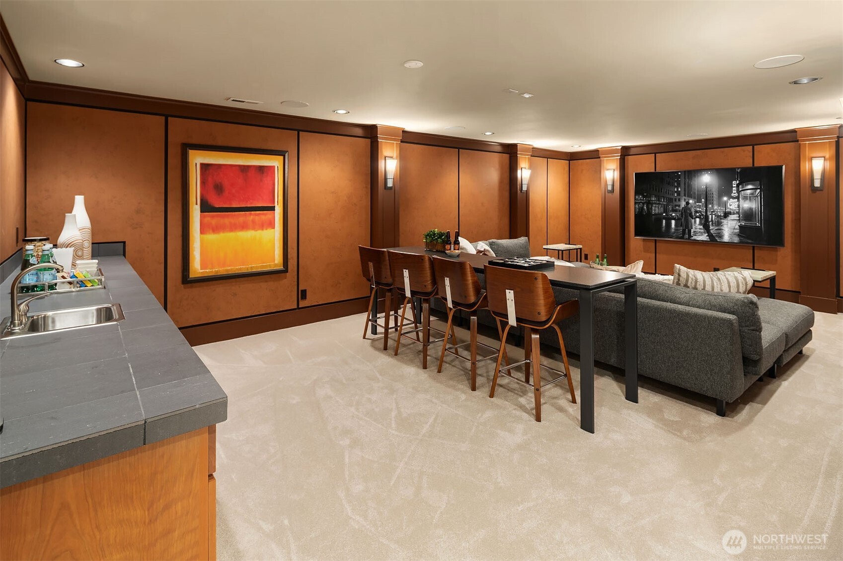 3311 Burnett Avenue N