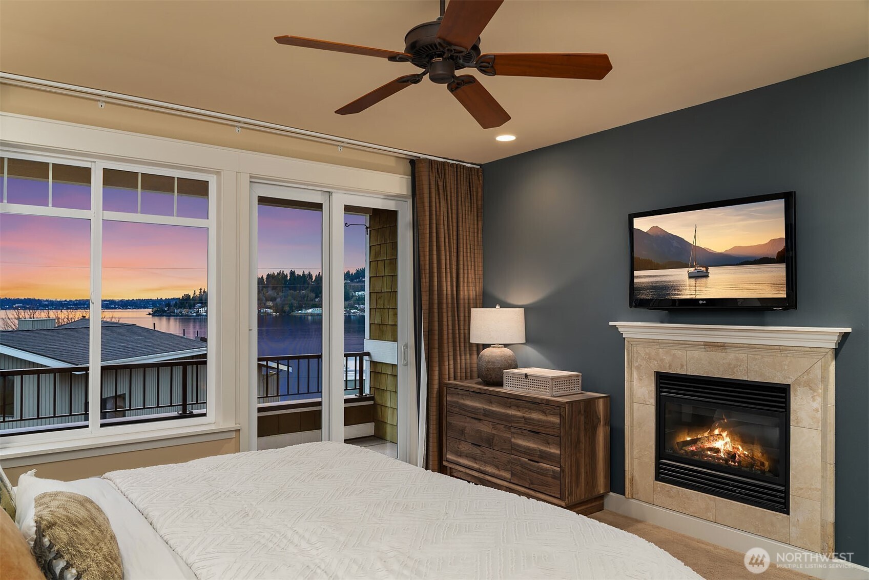 3311 Burnett Avenue N