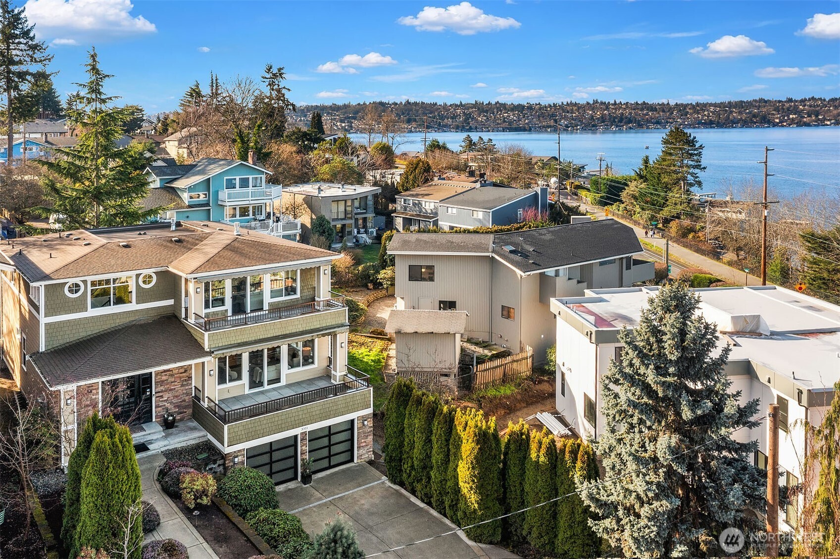 3311 Burnett Avenue N