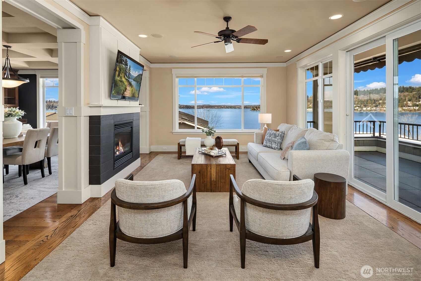 3311 Burnett Avenue N