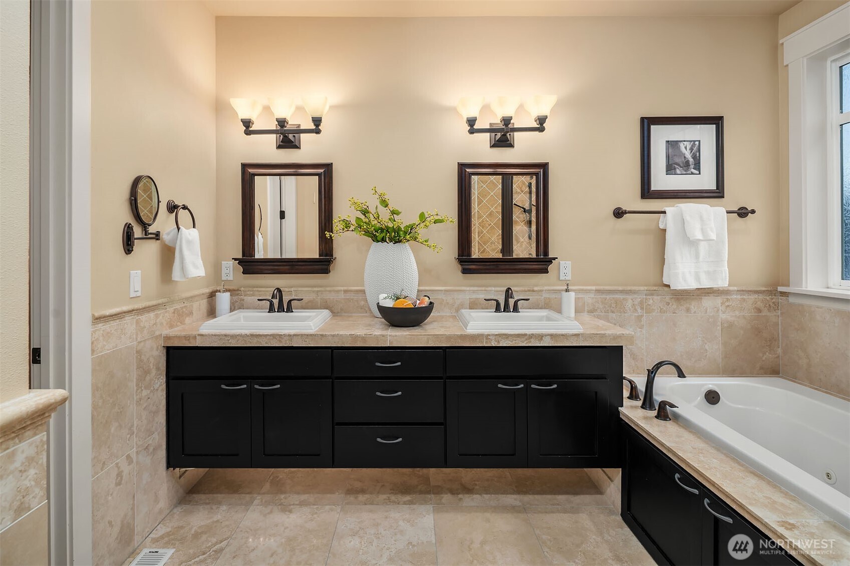 3311 Burnett Avenue N