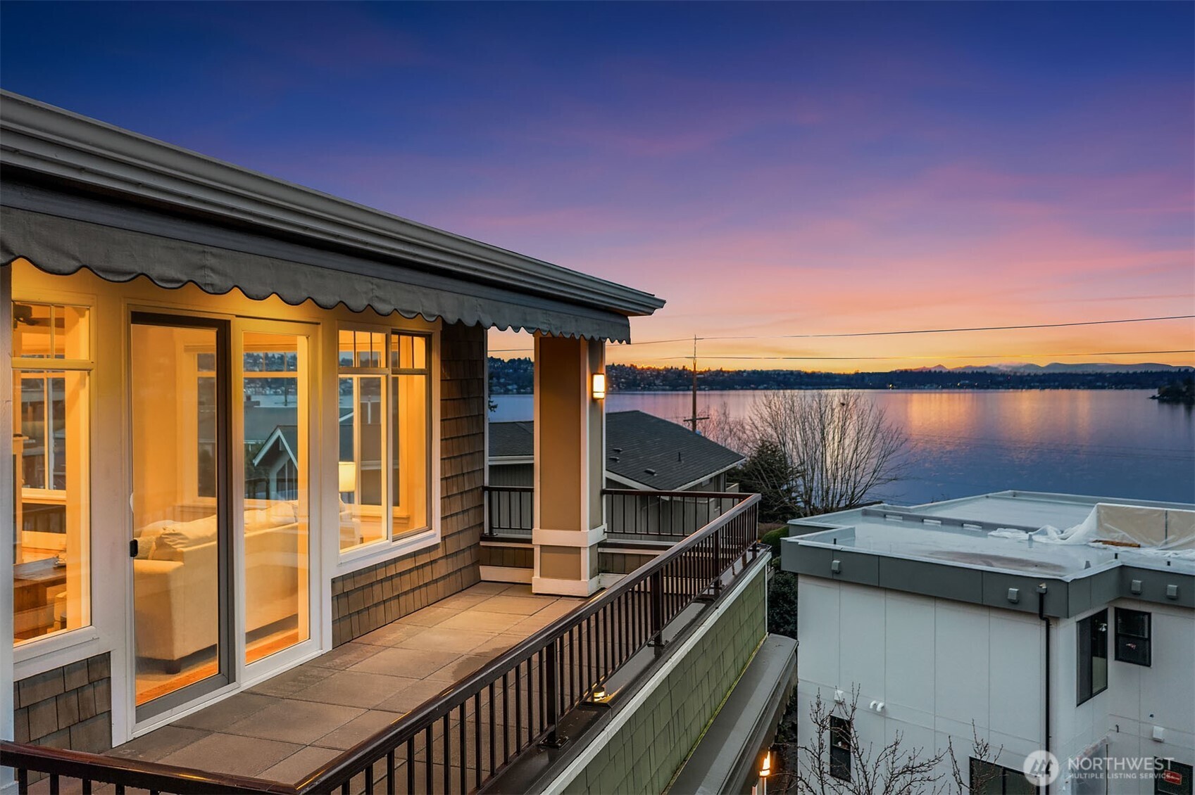 3311 Burnett Avenue N